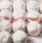 Рецепта за Бели курабии Гърция